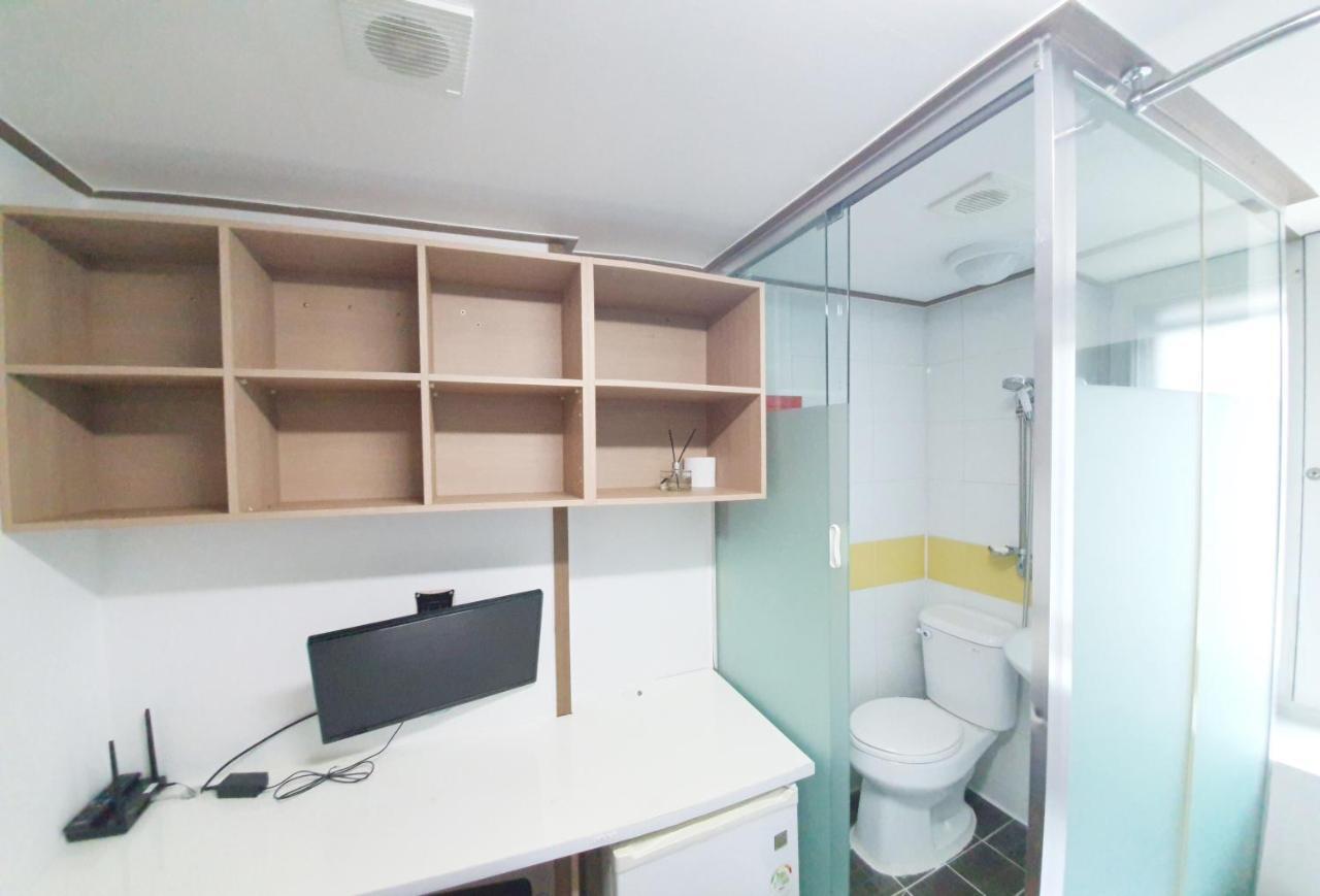Apgujeong Home Seoul Exterior photo