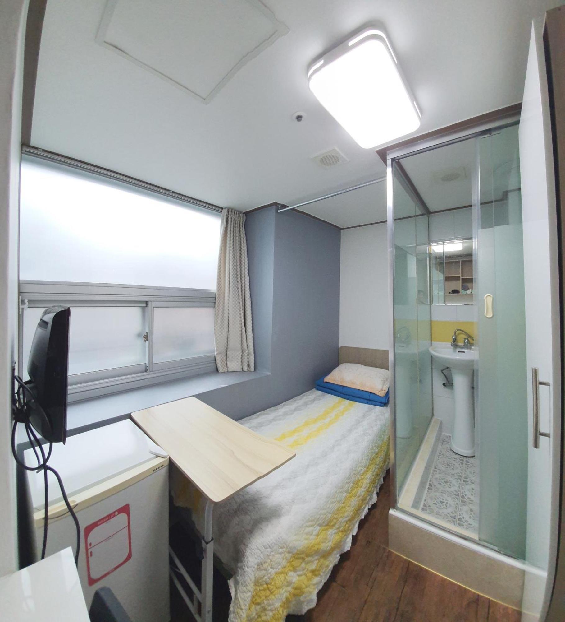 Apgujeong Home Seoul Exterior photo